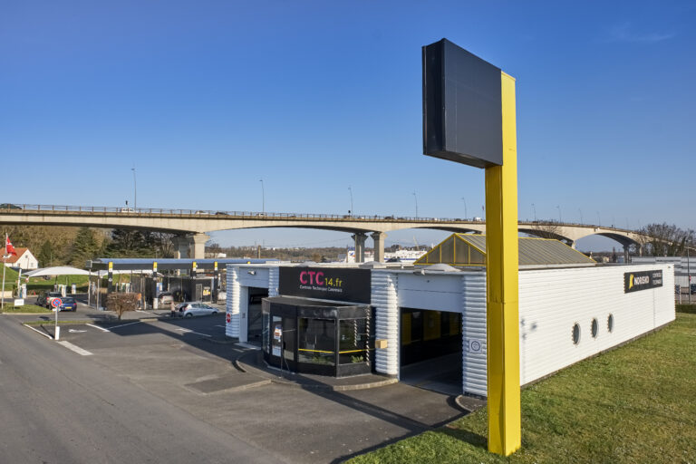 Super u drive hérouville st clair
